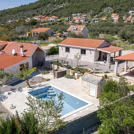 Countryside House Rusulica *