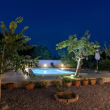 Countryside House Rusulica Villa *